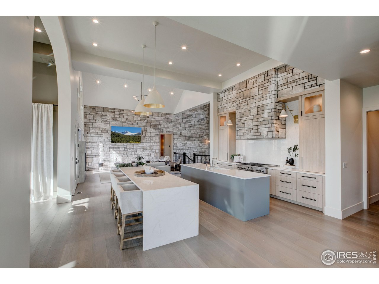 2517 Southwind Road Berthoud, CO 80513 - Photo 11 of 50