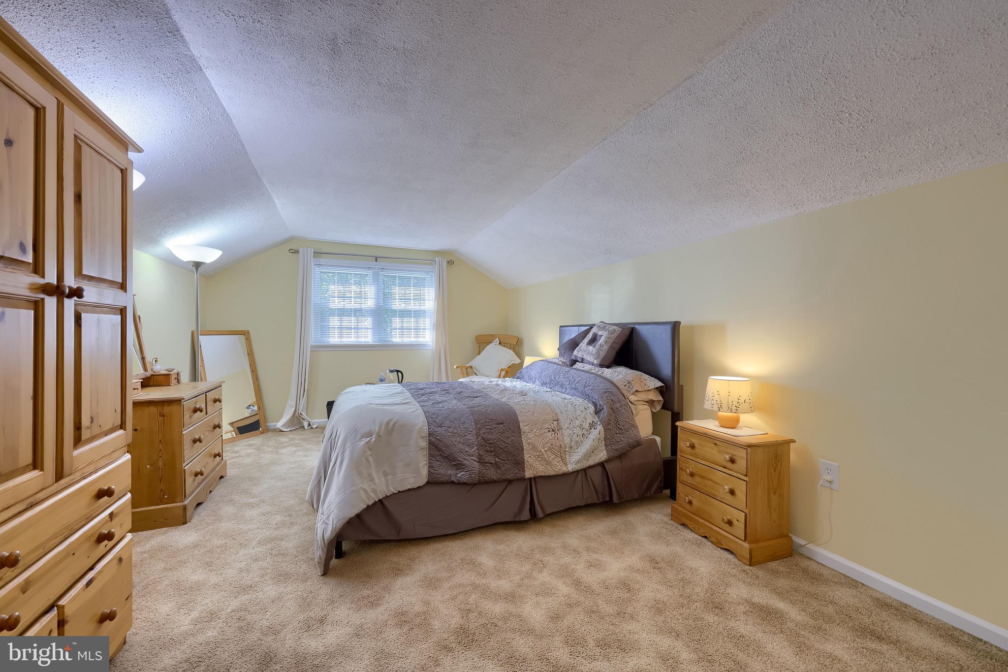 189 Ridings Way Lancaster, PA 17601 - Photo 27 of 47 Bedroom 1