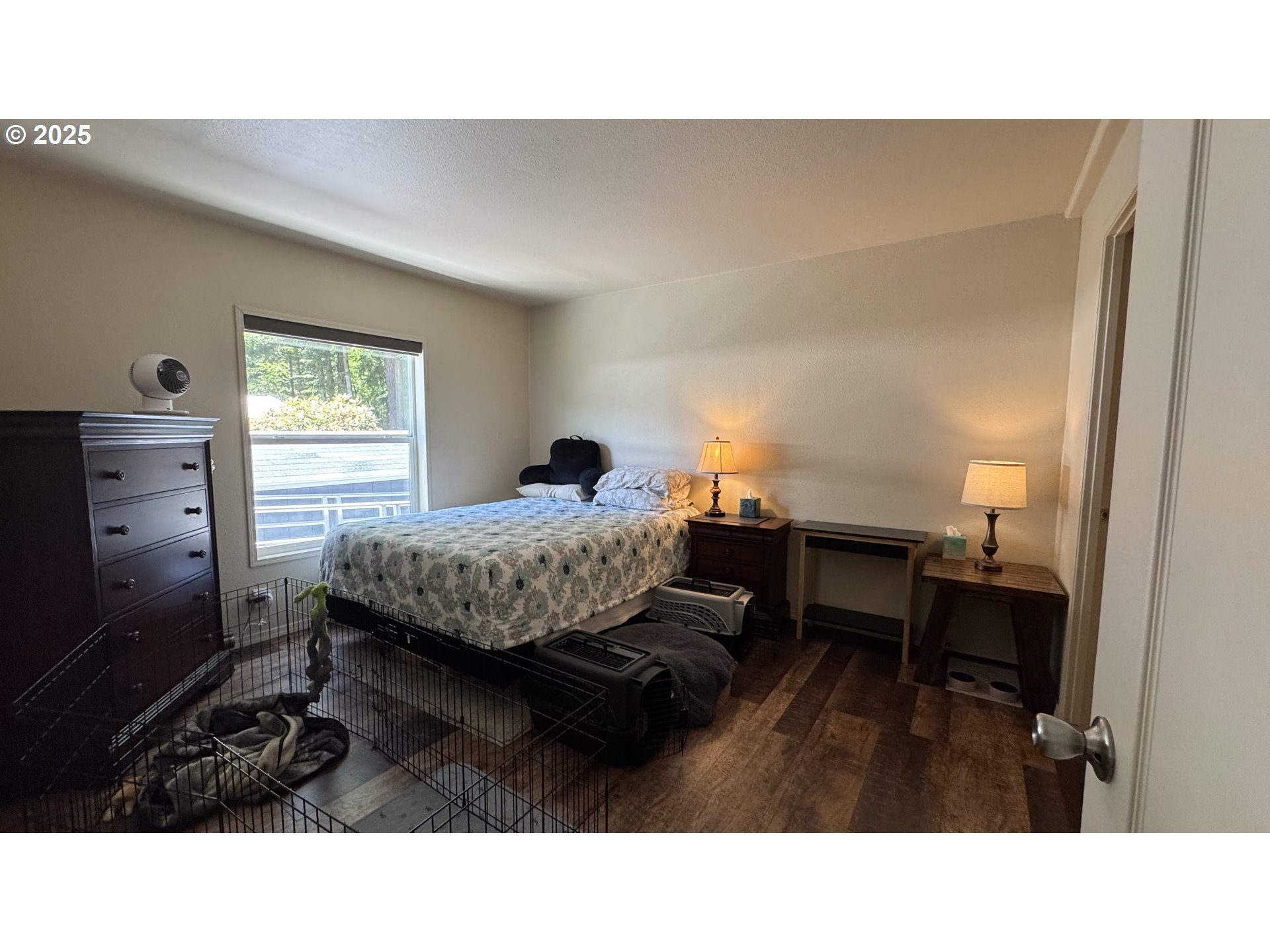 18331 South Heft Loop, Unit 6 Beavercreek, OR 97004 - Photo 10 of 22 Primary Bedroom