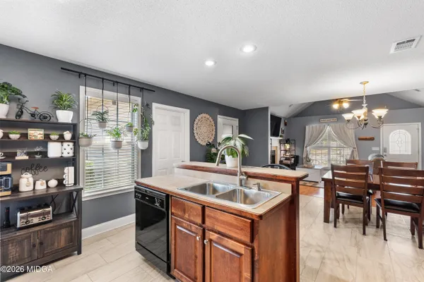 $225,000 | 418 Covington Cove, Byron, GA 31008