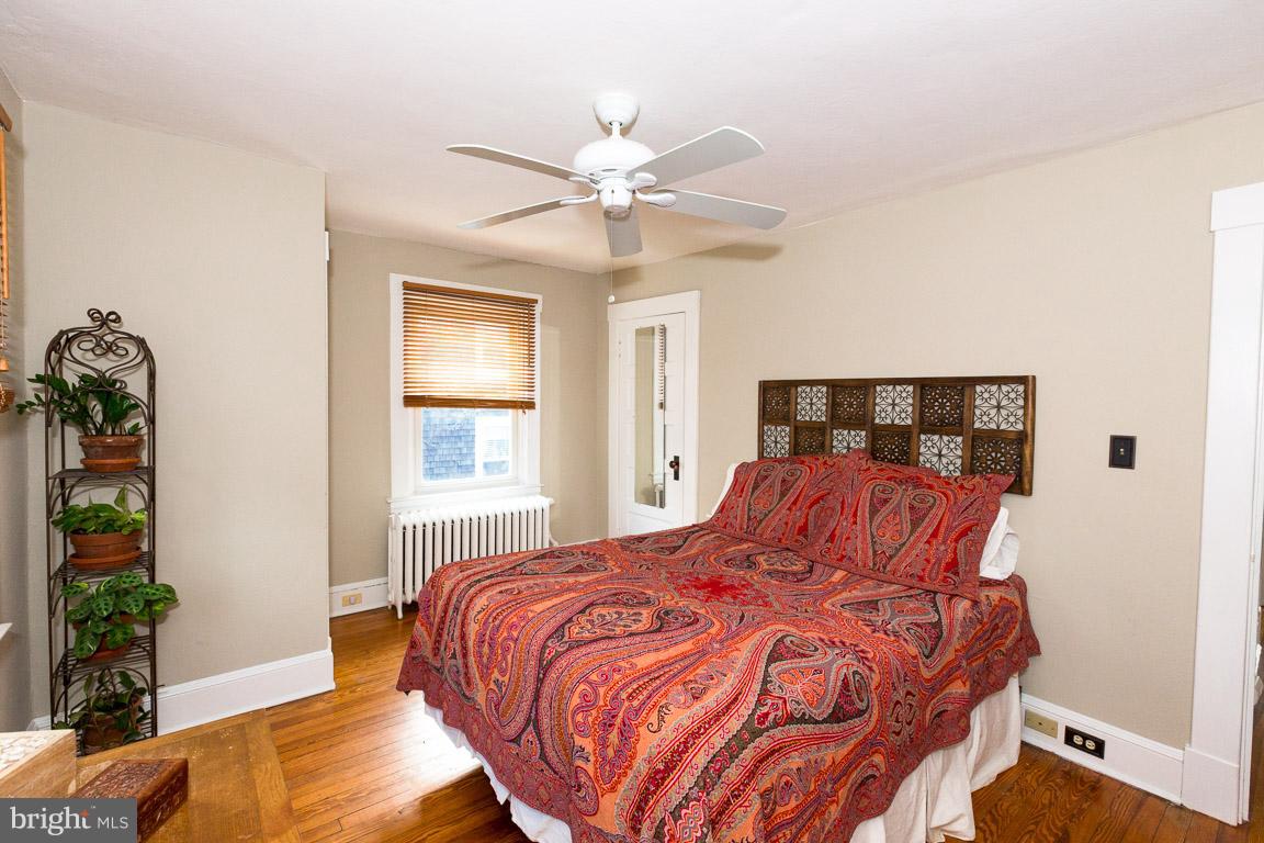 630 St Johns Road Baltimore, MD 21210 - Photo 12 of 29 Master Bedroom