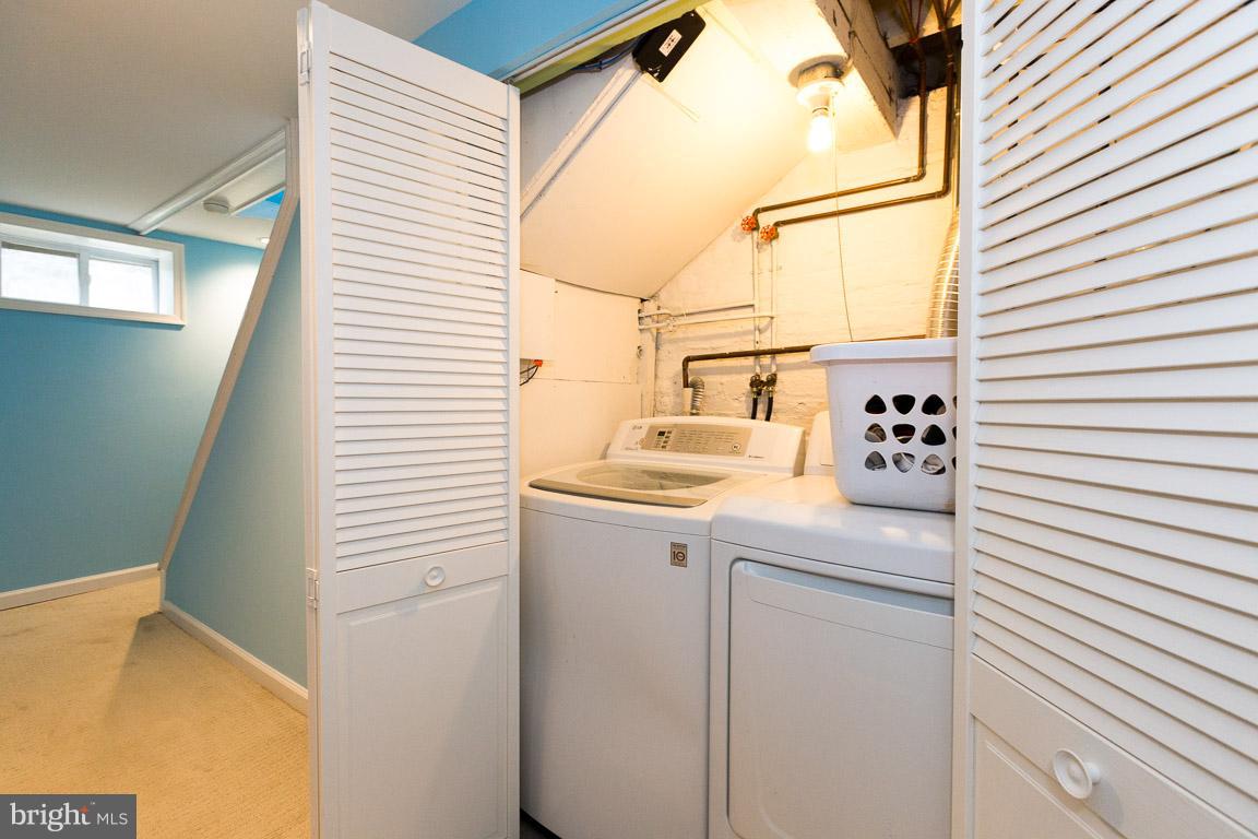 630 St Johns Road Baltimore, MD 21210 - Photo 25 of 29 Laundry area