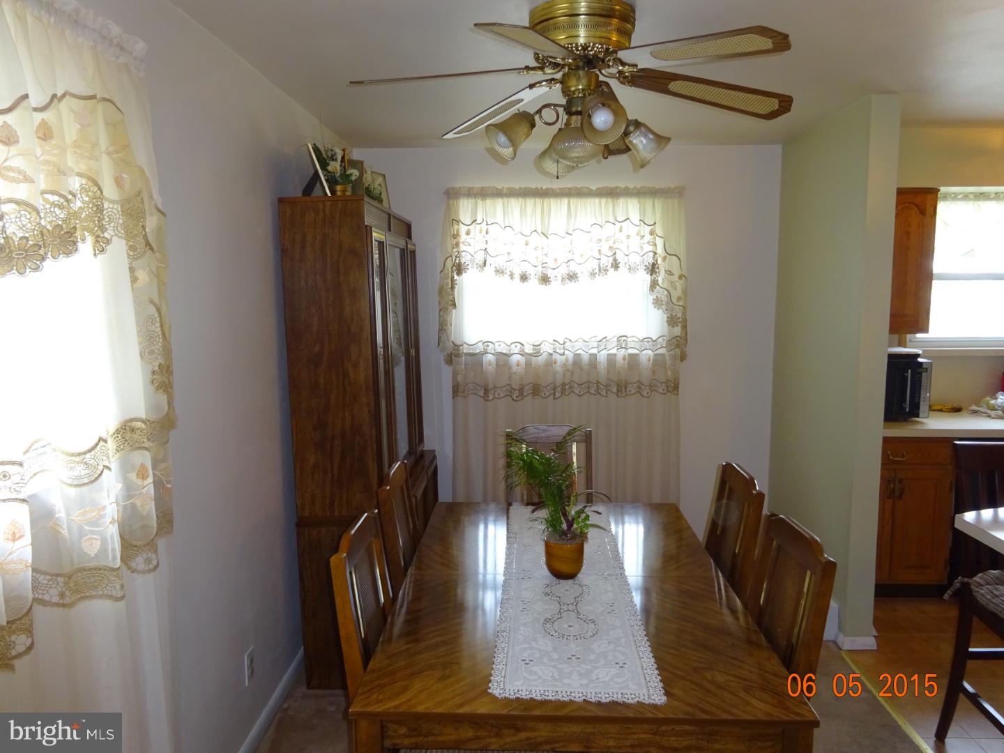 2823 Sebring Road Philadelphia, PA 19152 - Photo 10 of 25 Gallery Image 10