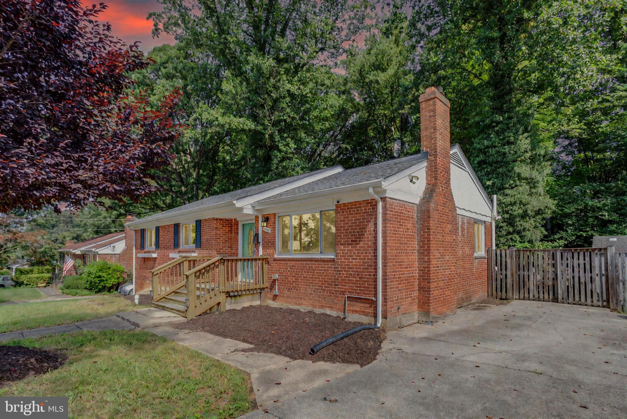 7424 Nancemond Street Springfield, VA 22150 - Photo 2 of 59