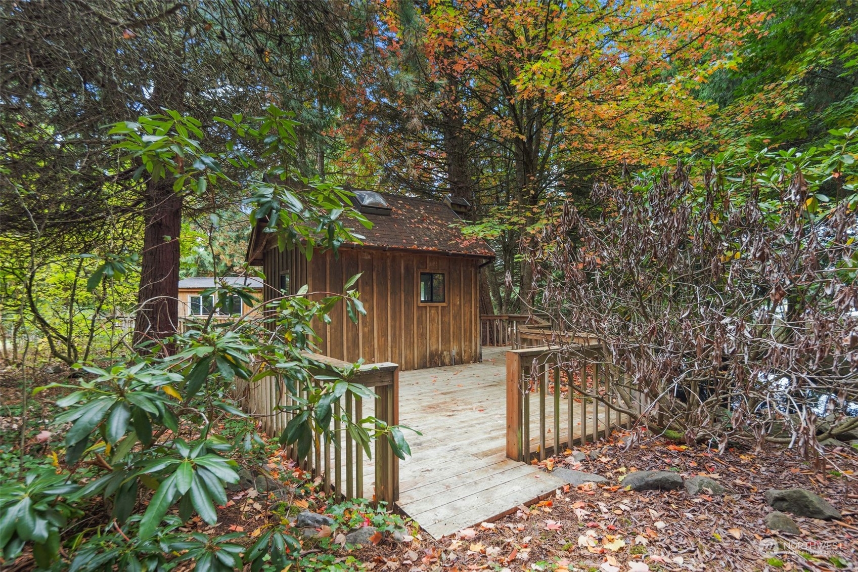 14844 Southeast 116th Street Renton, WA 98059 - Photo 20 of 38 a backyard of a house with table and chairs