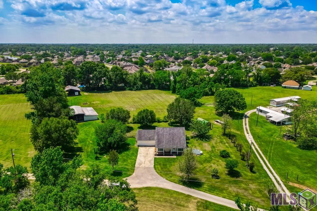 36313 Ruby Moore Road Denham Springs, LA 70706 - Photo 35 of 40