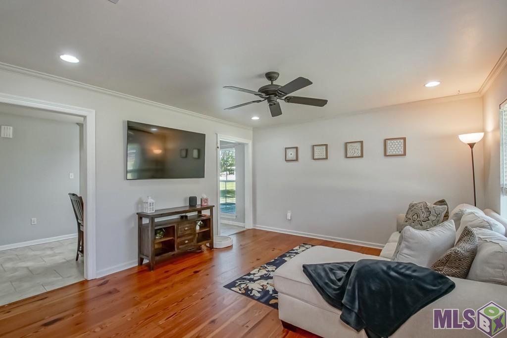 36313 Ruby Moore Road Denham Springs, LA 70706 - Photo 9 of 40