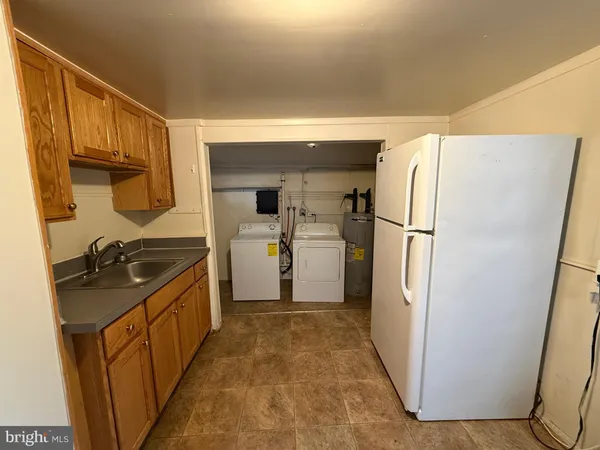 $1,895 | 107 Lafayette Boulevard, Fredericksburg, VA 22401