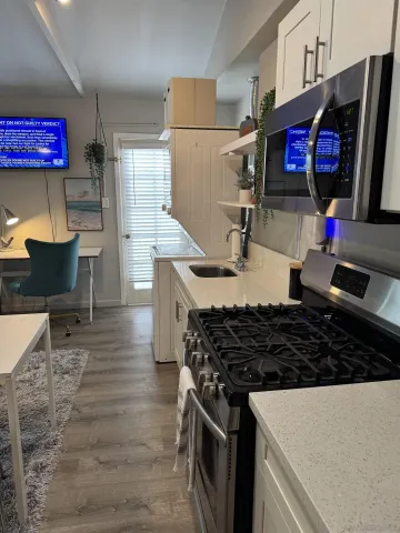 $1,900 | 4535 Troy Lane, Unit STUDIO, La Mesa, CA 91942