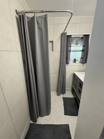 $1,900 | 4535 Troy Lane, Unit STUDIO, La Mesa, CA 91942