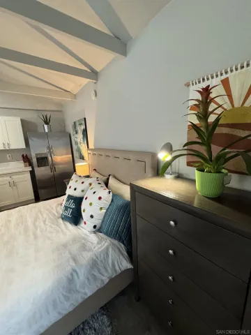 $1,900 | 4535 Troy Lane, Unit STUDIO, La Mesa, CA 91942