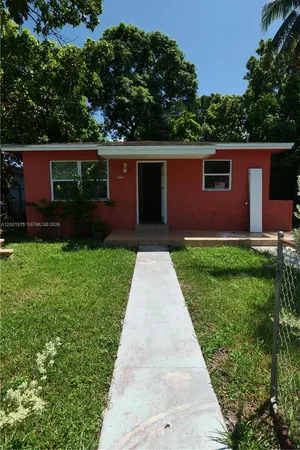 $2,600 | 1840 Northwest 112th Street, Miami, FL 33167