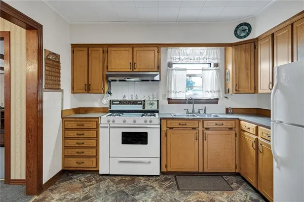 $230,000 | 15783 River Road, Hahnville, LA 70057