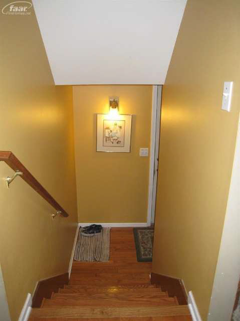 6474 East Potter Road Burton, MI 48509 - Photo 29 of 37 20390671-28.JPG