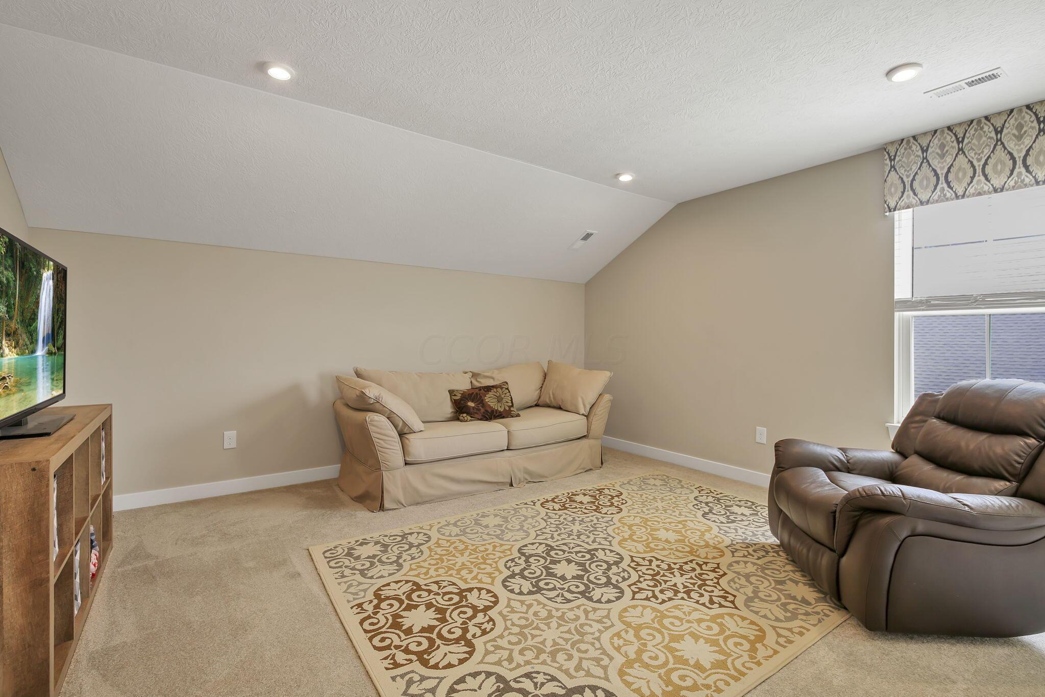 107 Firenze Road Delaware, OH 43015 - Photo 36 of 81 59-web-or-mls-5D9A0850