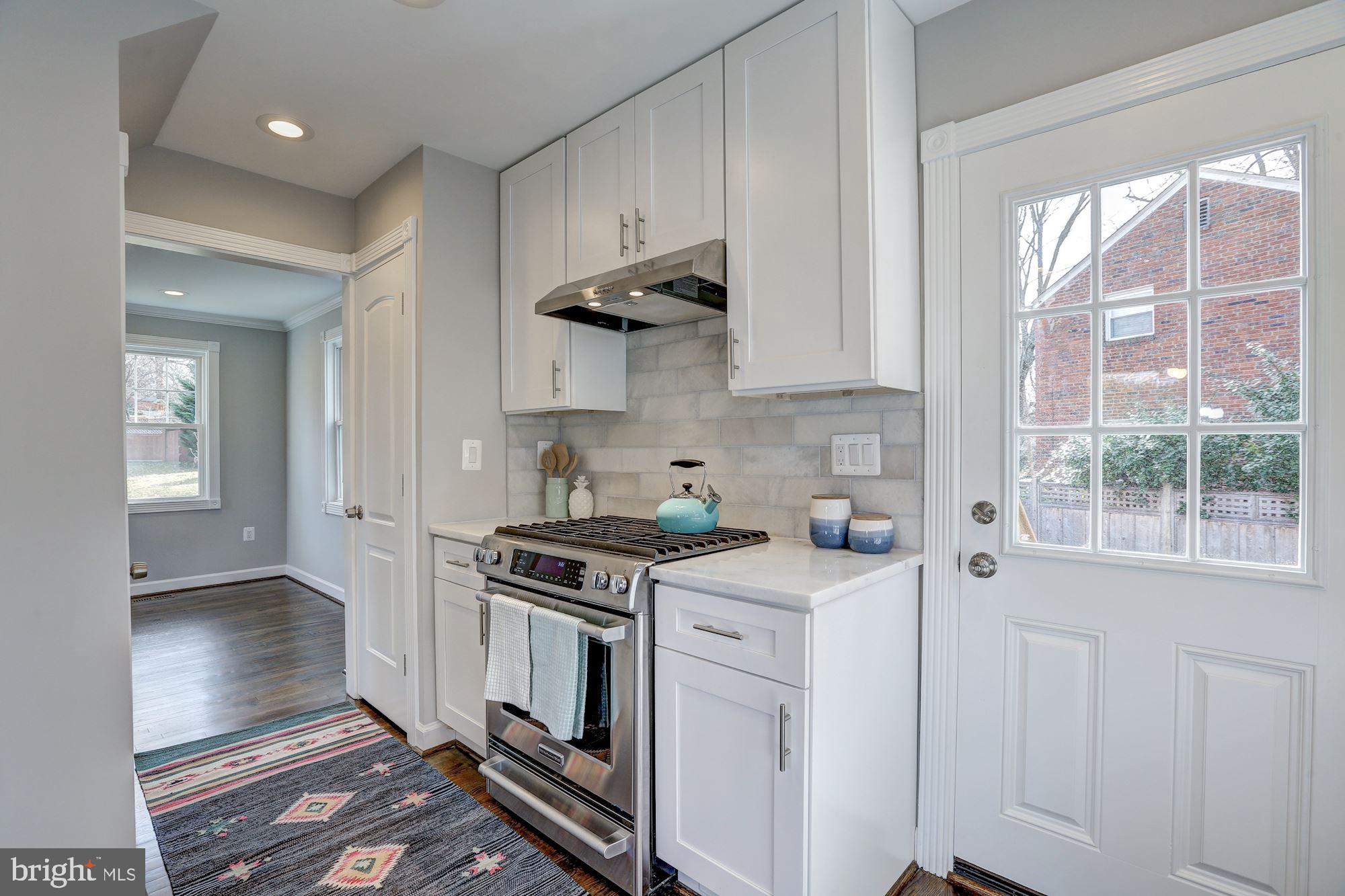 2710 Arvin Street Silver Spring, MD 20902 - Photo 25 of 54 Kitchen