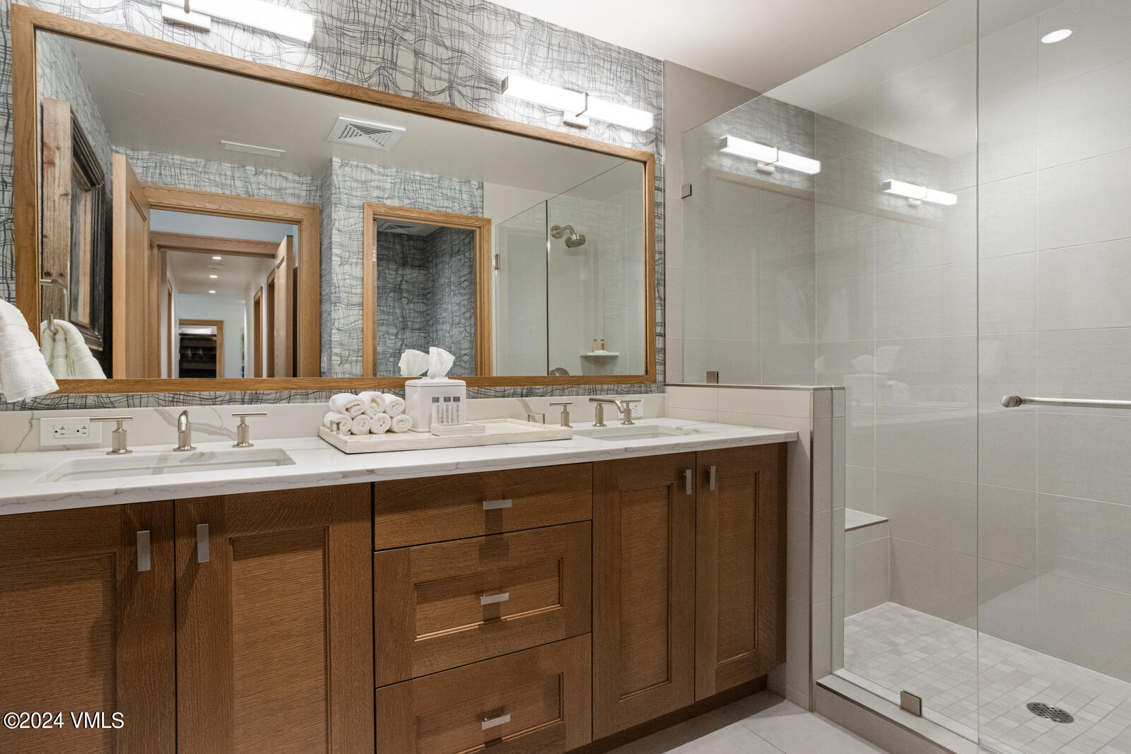 1 Waterfront Way, Unit 106 Avon, CO 81620 - Photo 16 of 34 Primary Bath