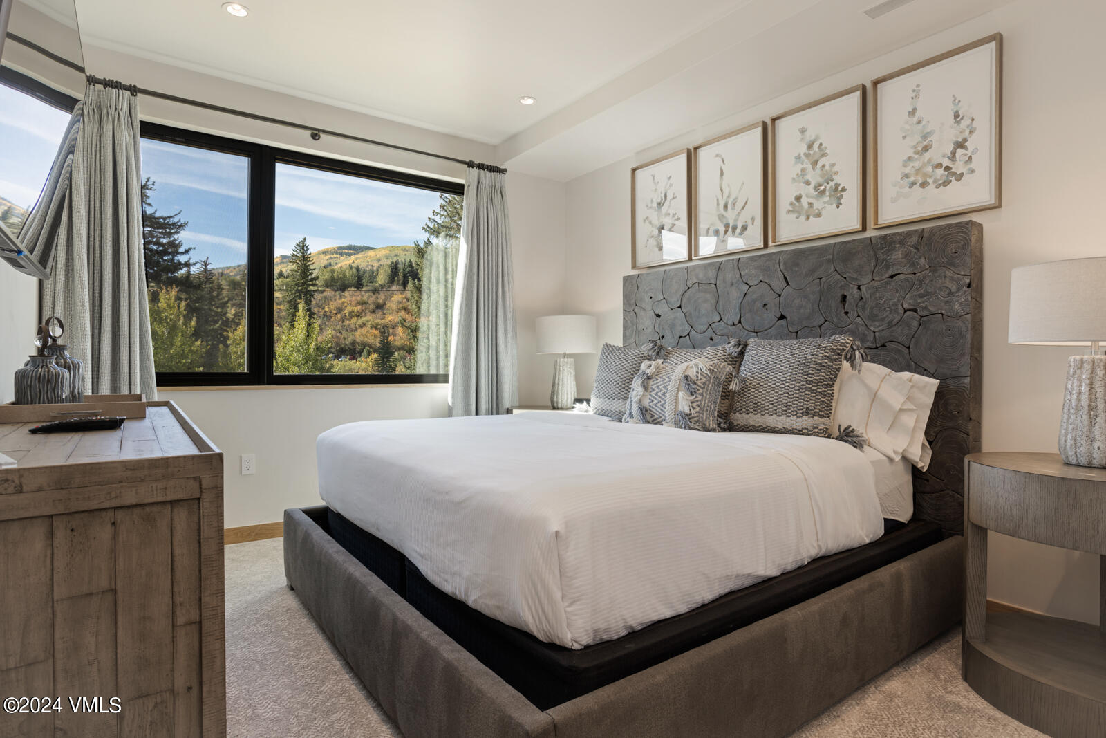 1 Waterfront Way, Unit 106 Avon, CO 81620 - Photo 18 of 34 Guest Bedroom 2