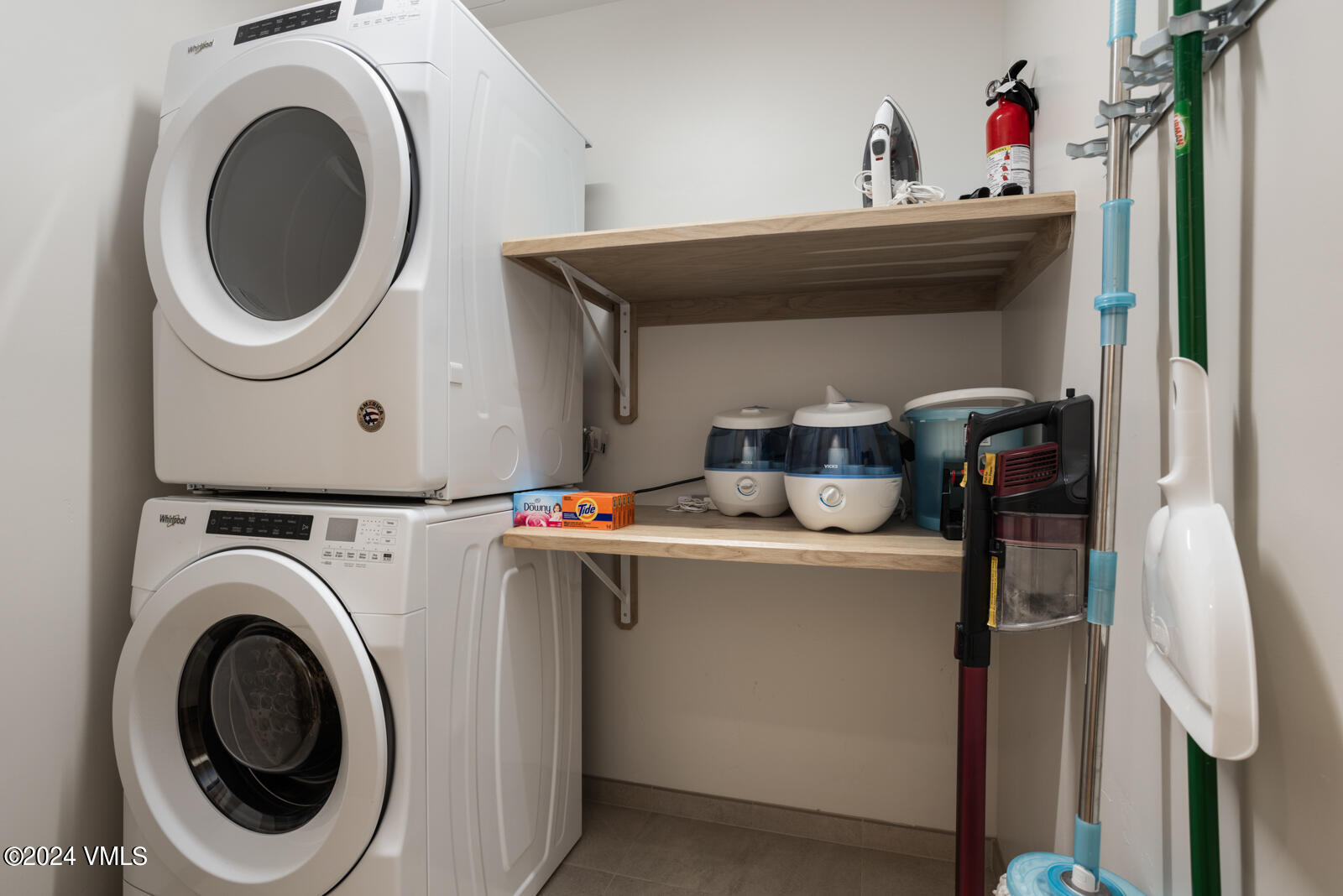 1 Waterfront Way, Unit 106 Avon, CO 81620 - Photo 26 of 34 Laundry