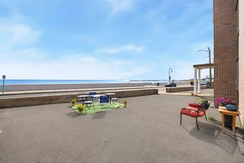 $2,600 | 222 Winthrop Shore Drive, Unit 7, Winthrop, MA 02152