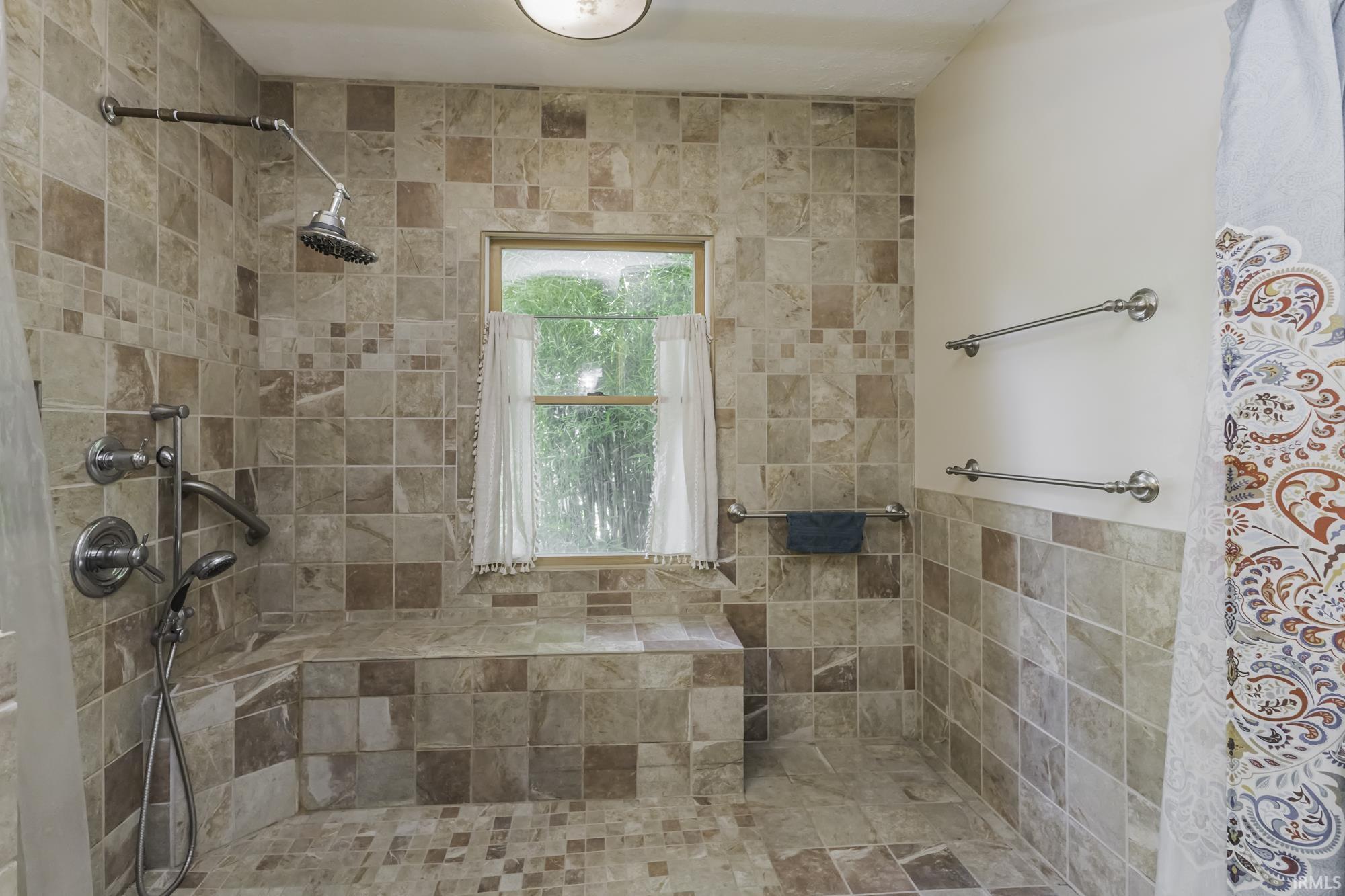 6220 West Jones Road Muncie, IN 47302 - Photo 28 of 36 Gallery Image 28