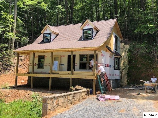 1721 Little Cove Road Sevierville, TN 37862 - Photo 1 of 15
