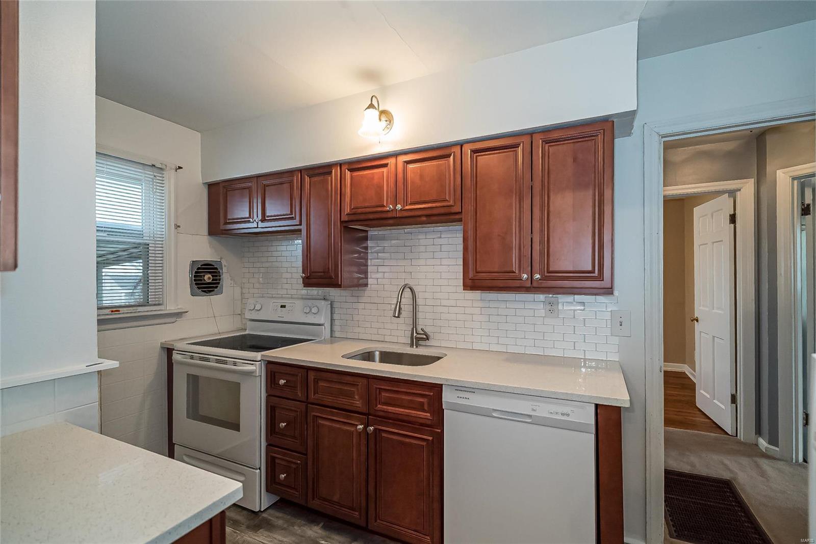 4001 Weber Road St. Louis, MO 63123 - Photo 14 of 38