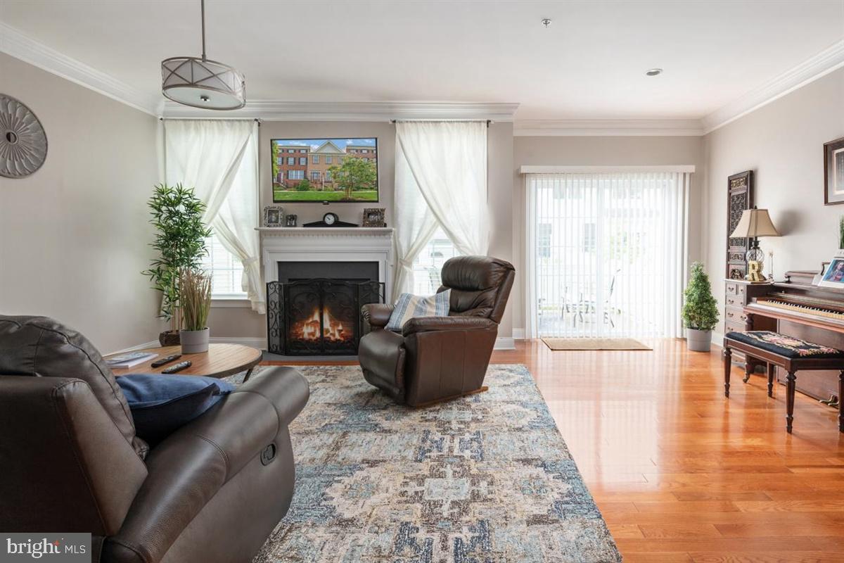 7676 Elmcrest Road Hanover, MD 21076 - Photo 12 of 35