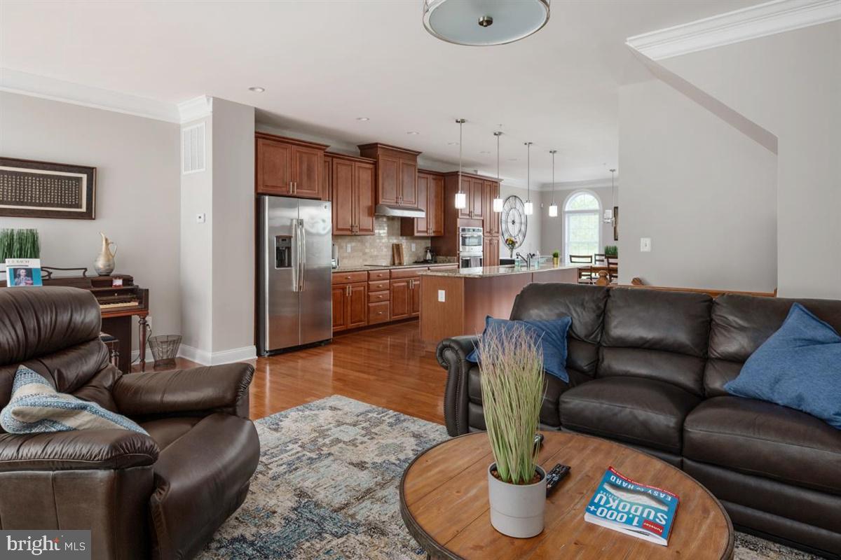 7676 Elmcrest Road Hanover, MD 21076 - Photo 14 of 35