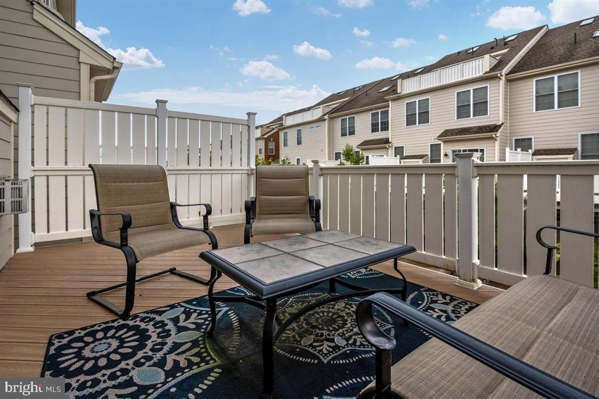 7676 Elmcrest Road Hanover, MD 21076 - Photo 16 of 35