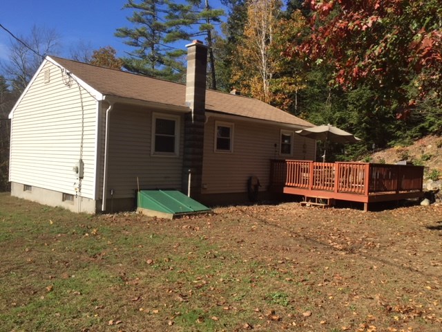 52 Lane Road Raymond, NH 03077 - Photo 2 of 18