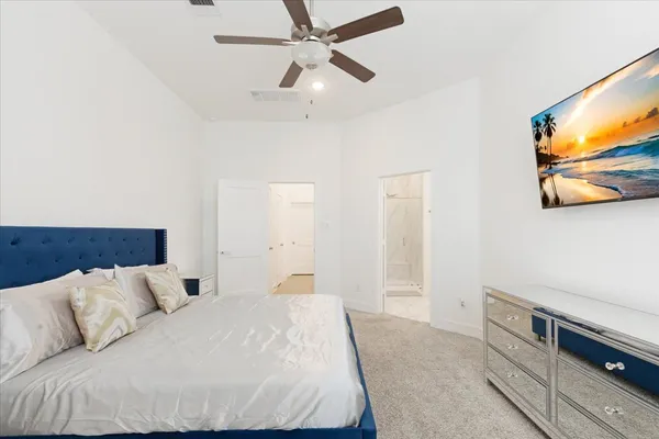 $350,000 | 10050 Nectar Path, Iowa Colony, TX 77583