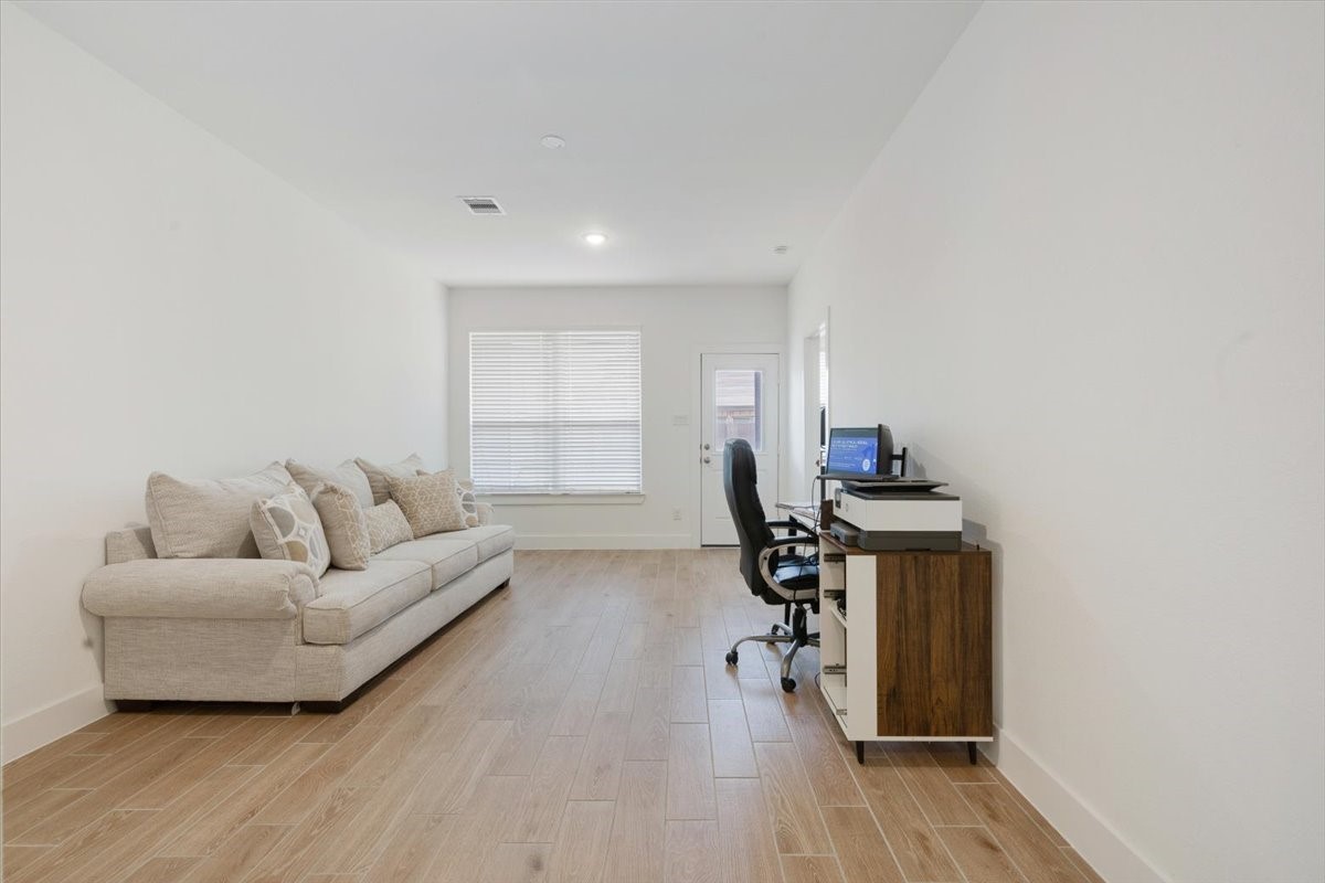 10050 Nectar Path Iowa Colony, TX 77583 - Photo 18 of 26