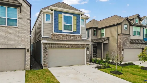 $350,000 | 10050 Nectar Path, Iowa Colony, TX 77583