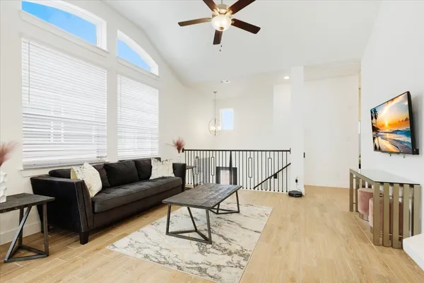 $350,000 | 10050 Nectar Path, Iowa Colony, TX 77583
