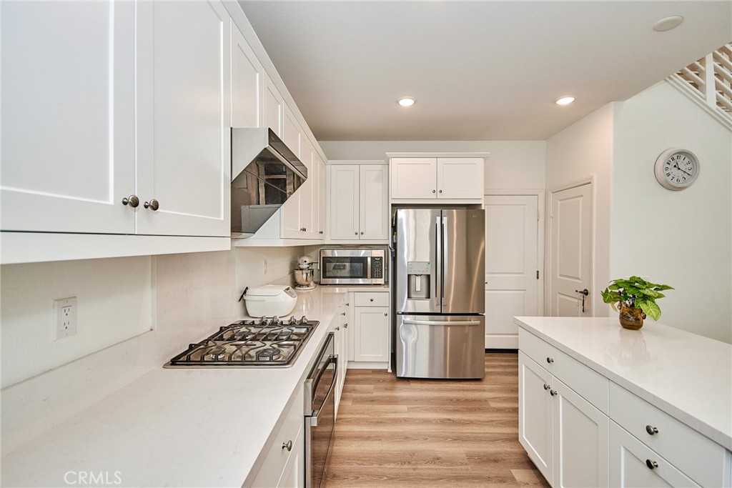 8788 Newview Place Chino, CA 91708 - Photo 11 of 33