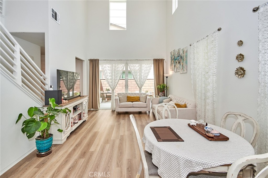 8788 Newview Place Chino, CA 91708 - Photo 3 of 33