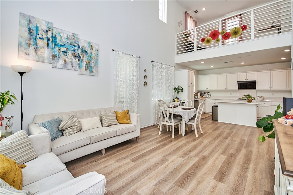 8788 Newview Place Chino, CA 91708 - Photo 4 of 33