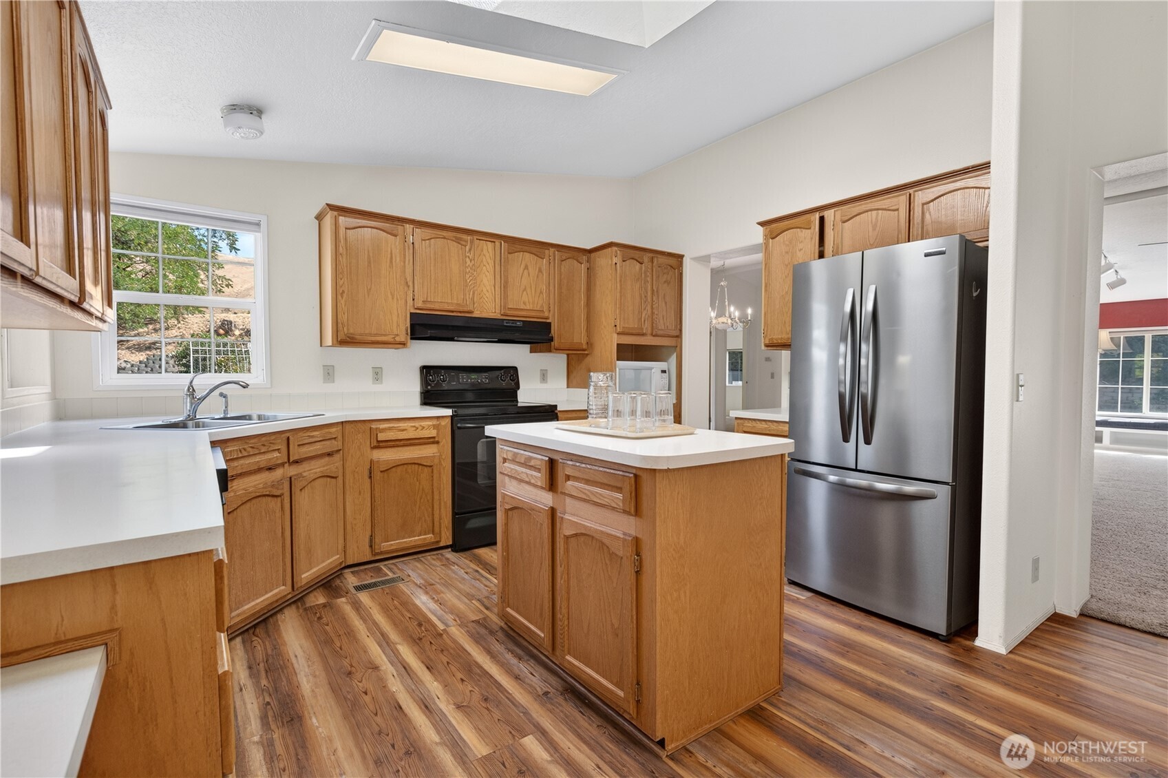 1800 Lower Monitor Road Wenatchee, WA 98801 - Photo 8 of 23
