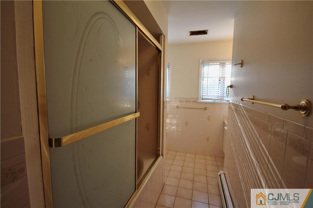 205 Fresh Ponds Road East Brunswick, NJ 08816 - Photo 8 of 12 Gallery Image 8