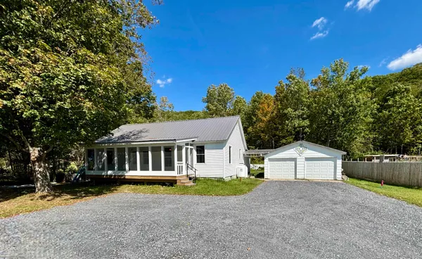 $249,500 | 3264 Highway 153, Rupert, VT 05761