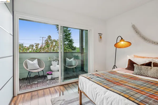 $535,000 | 199 Montecito Avenue, Unit 301, Oakland, CA 94610