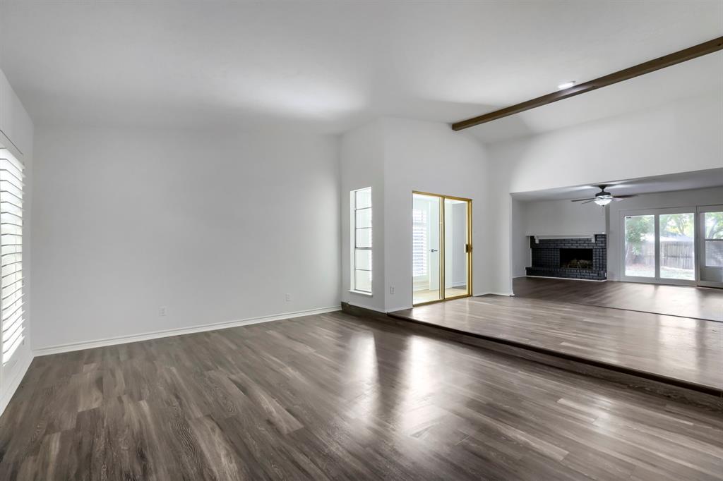 11026 McCree Road Dallas, TX 75238 - Photo 6 of 28 Gallery Image 6
