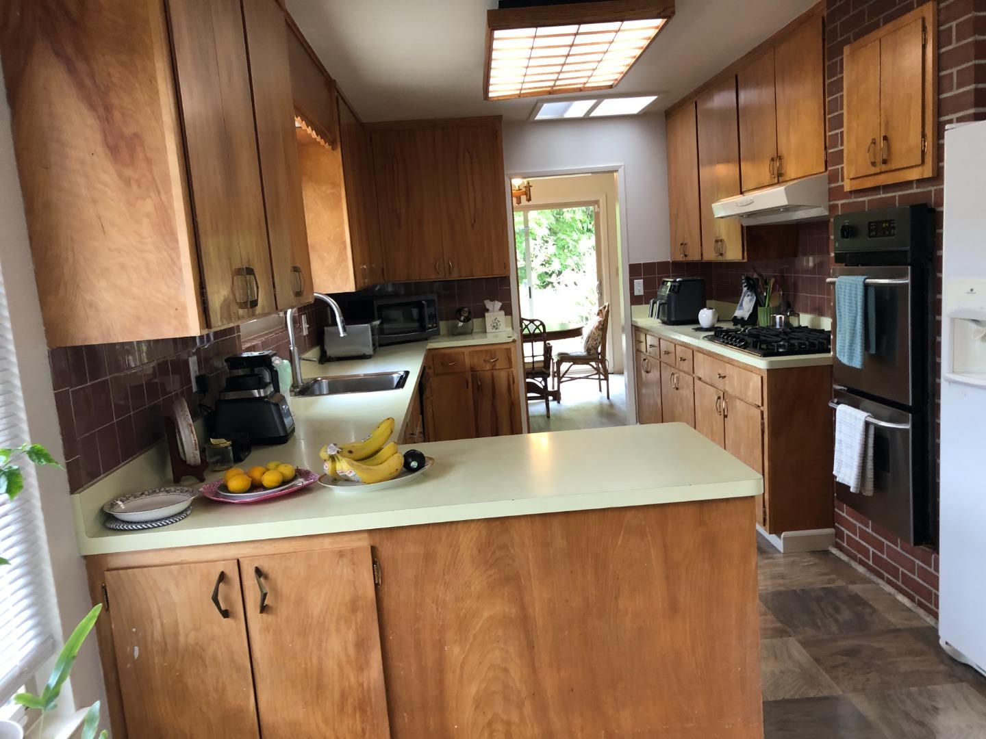Dell Road Pacifica, CA 94044 - Photo 18 of 42