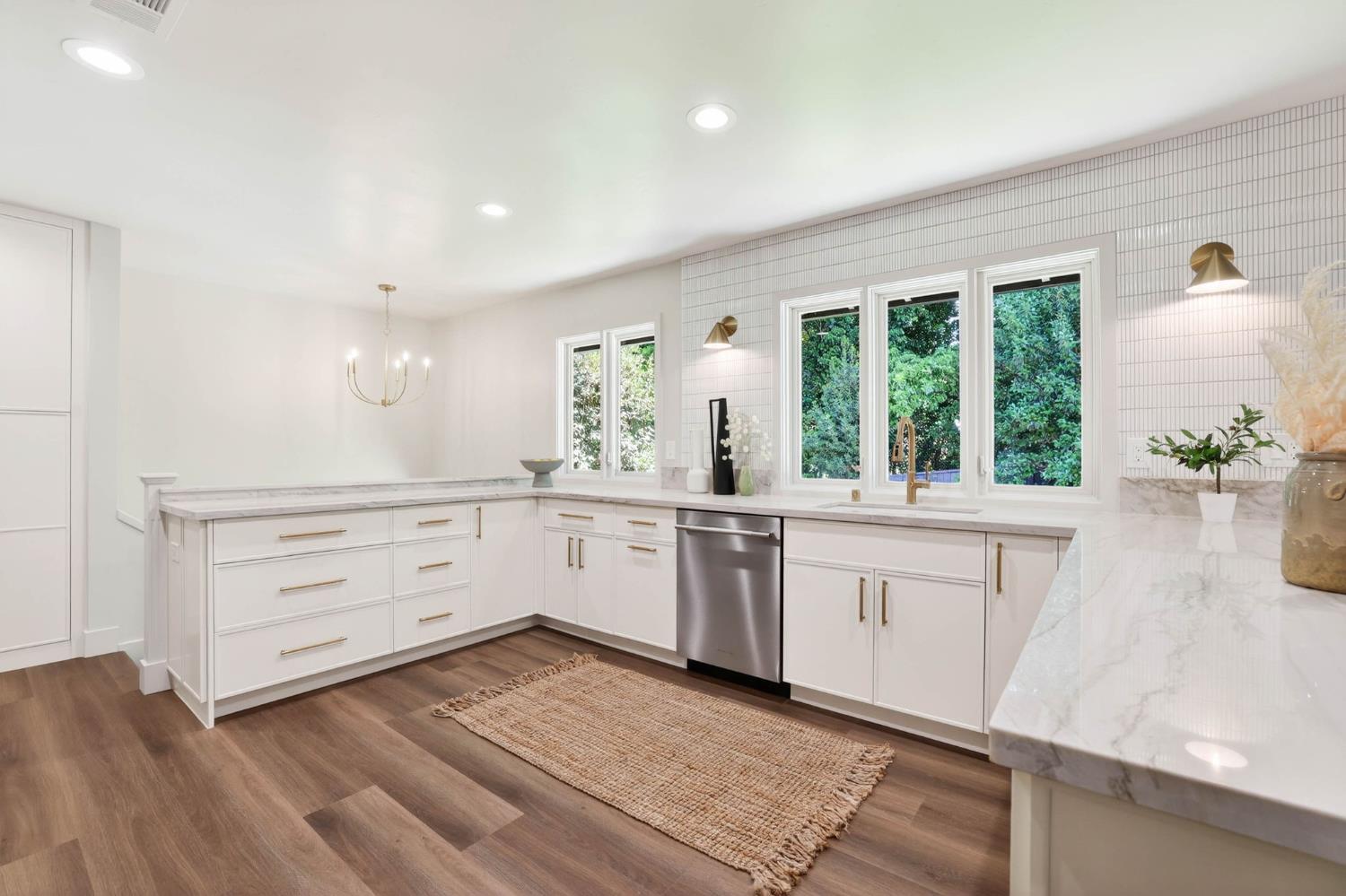 950 Somersby Way Sacramento, CA 95864 - Photo 16 of 99