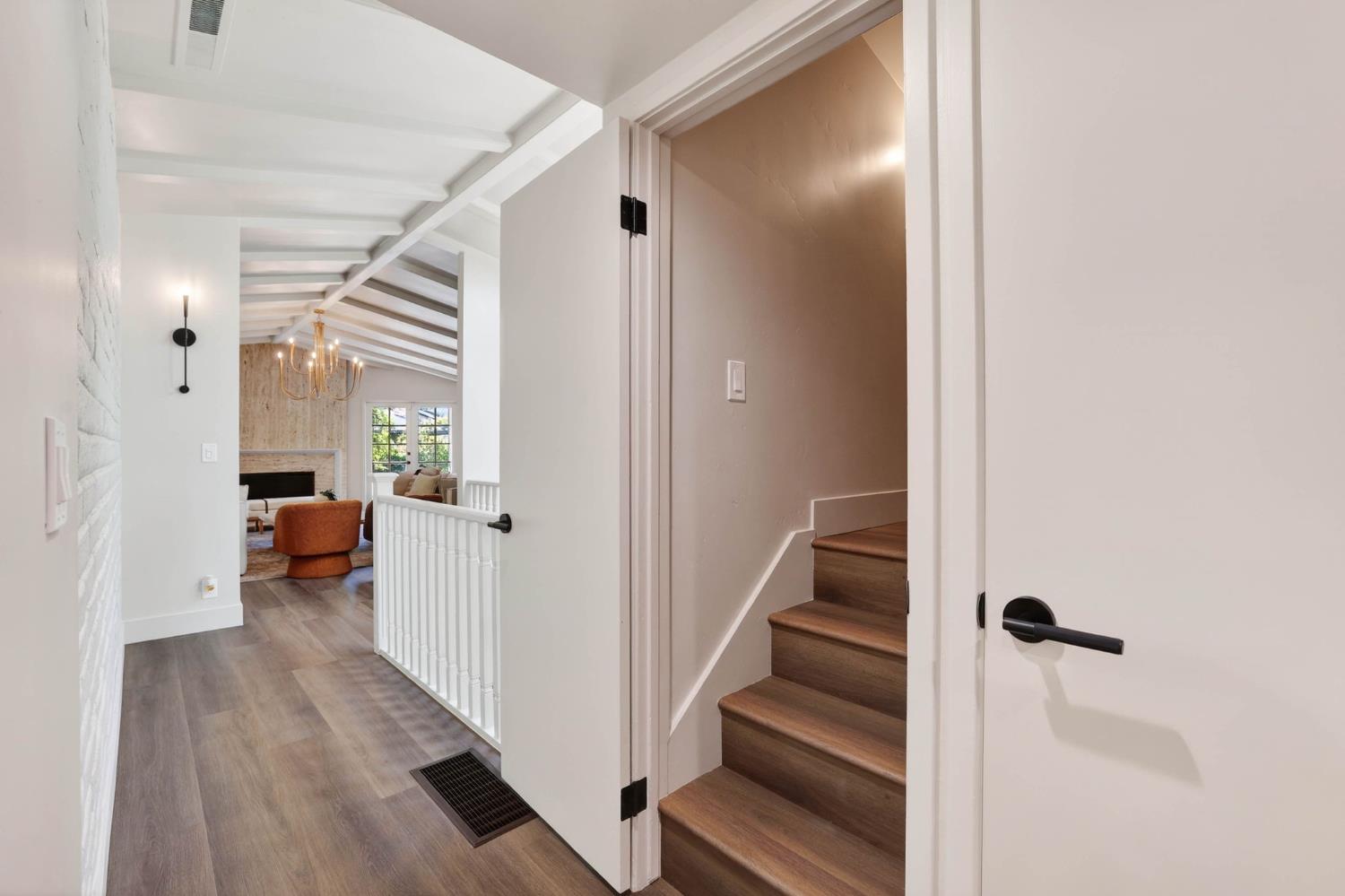 950 Somersby Way Sacramento, CA 95864 - Photo 22 of 99