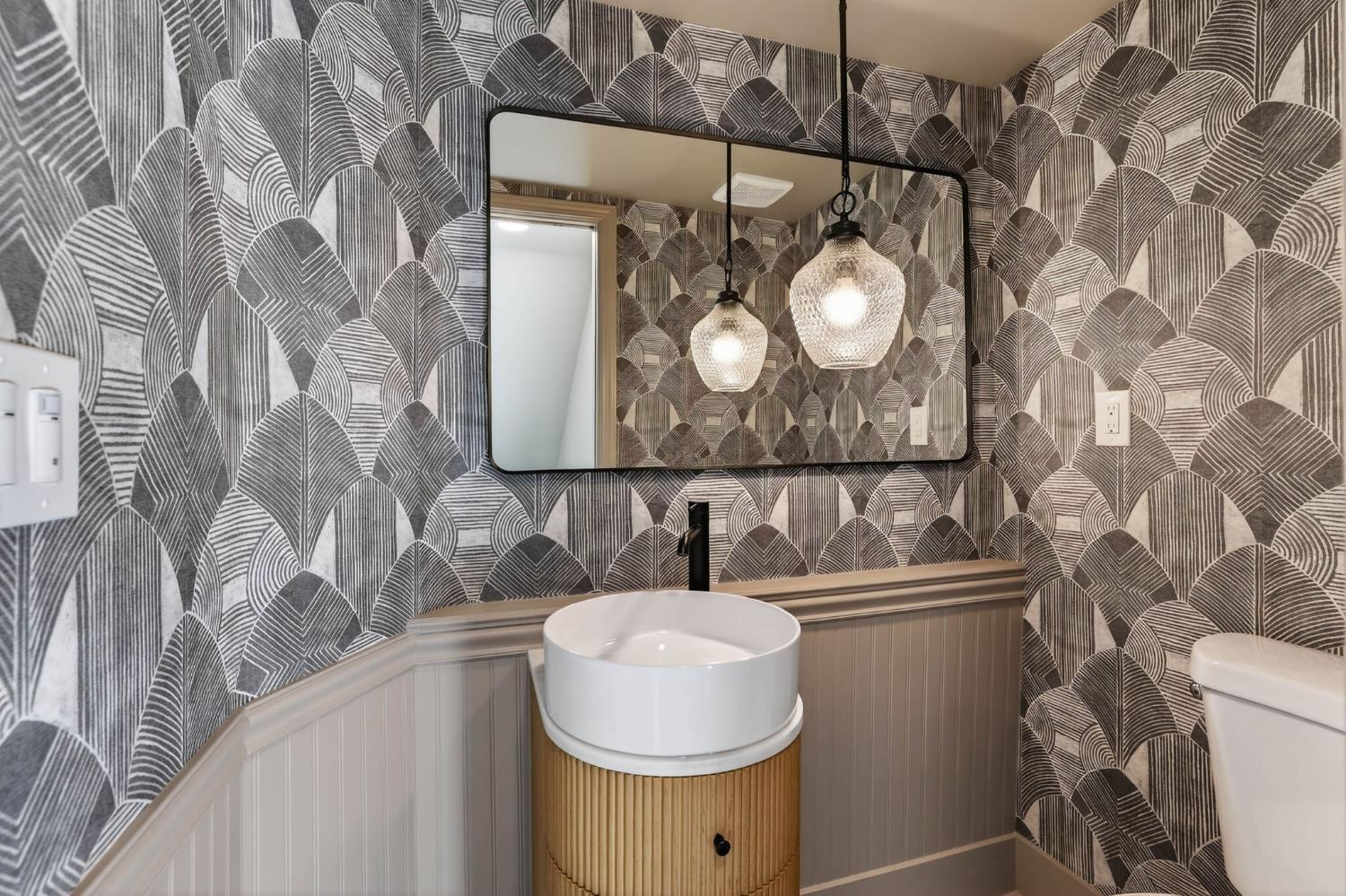 950 Somersby Way Sacramento, CA 95864 - Photo 26 of 99