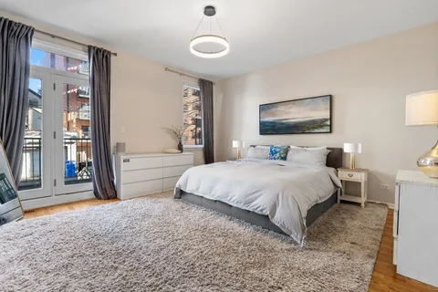 $739,000 | 1511 North Hudson Avenue, Unit 1S, Chicago, IL 60610