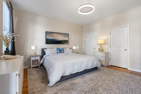 $739,000 | 1511 North Hudson Avenue, Unit 1S, Chicago, IL 60610