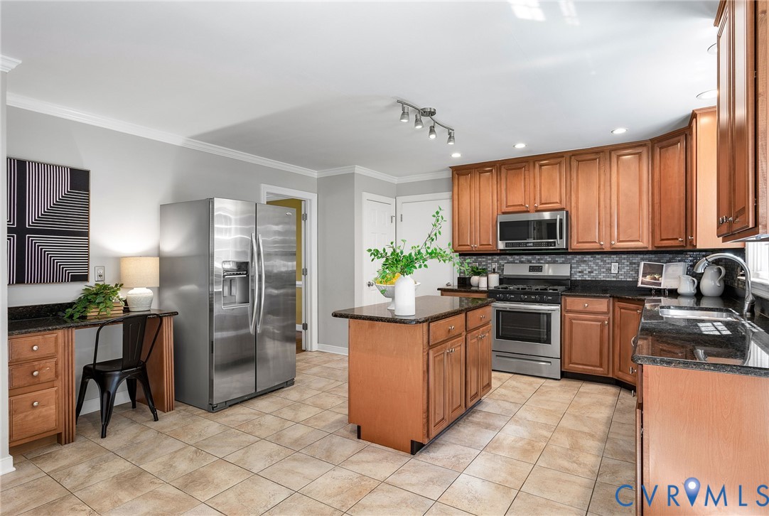 12629 Queensgate Road Midlothian, VA 23114 - Photo 14 of 40 Gallery Image 14